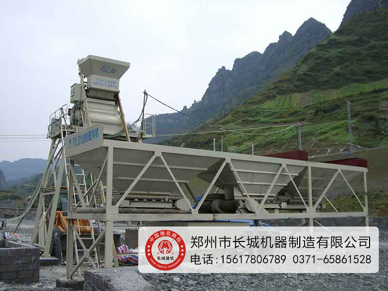 js500强制式搅拌机与pld800配料机组成简易搅拌站